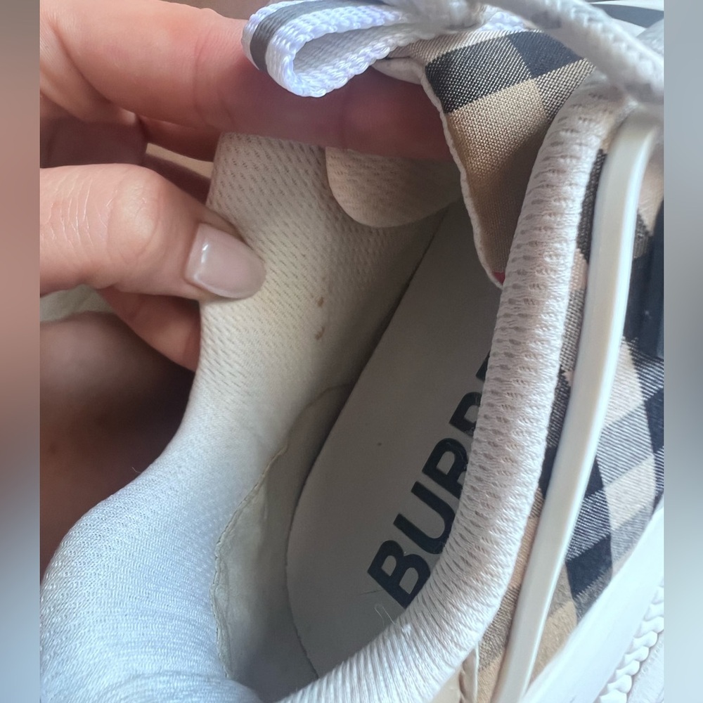 Burberry Archive Check Arthur Sneakers - Picture 4 of 7